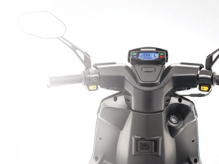Peugeot-Speedfight-4-performance-50-cm3-robogo
